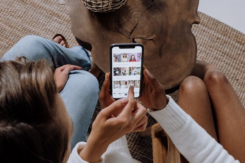 Las redes sociales no son terapia Las redes sociales no son terapia.